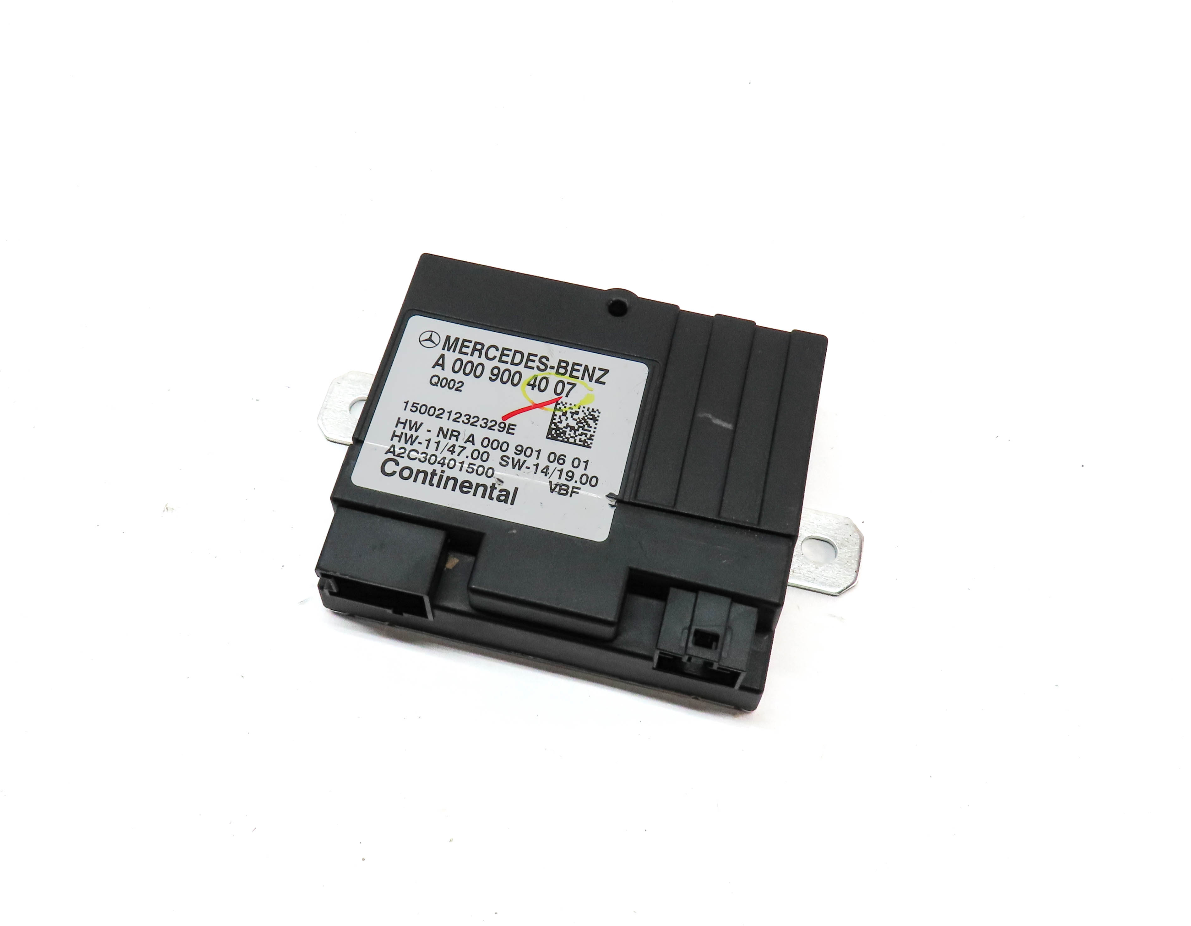 2015 MERCEDES C300 (W205) 2.0L (274.920) FUEL PUMP CONTROL MODULE — exact item pictured